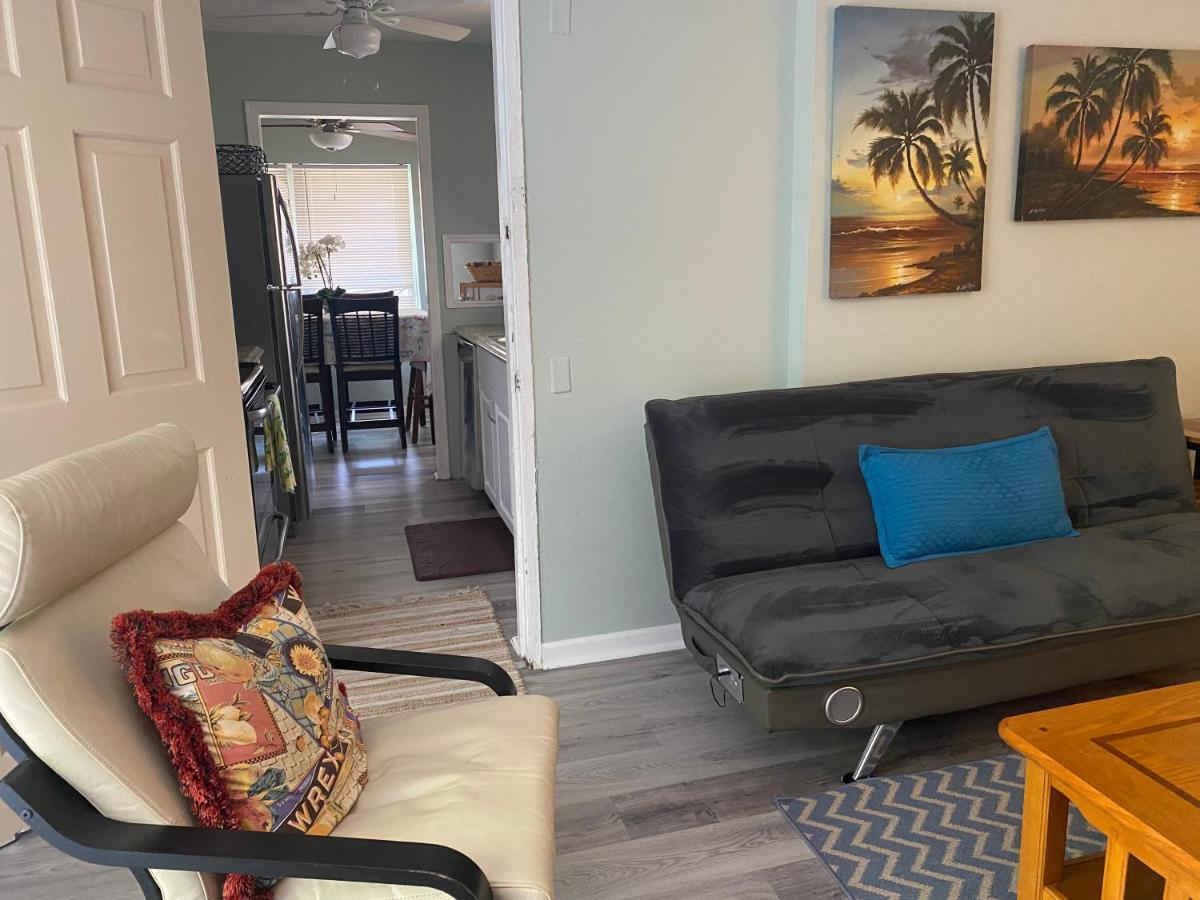 3 Bedroom House Fenced Backyard Private Patio Areas Grill Firepit Plenty Parking! Quick Access 10 Min To Beach Airport Delray West Palm Lake Worth Beach Ngoại thất bức ảnh