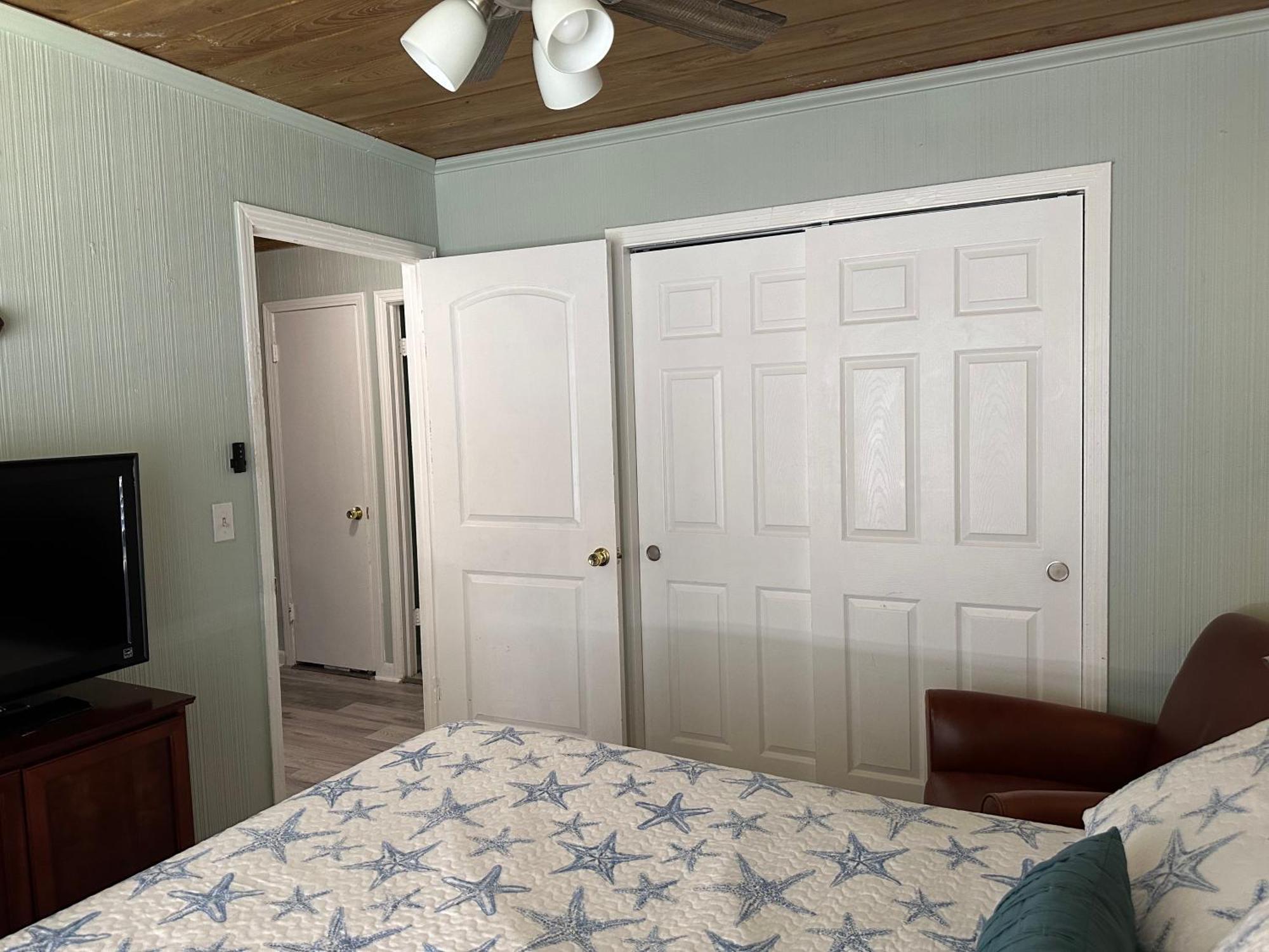 3 Bedroom House Fenced Backyard Private Patio Areas Grill Firepit Plenty Parking! Quick Access 10 Min To Beach Airport Delray West Palm Lake Worth Beach Ngoại thất bức ảnh