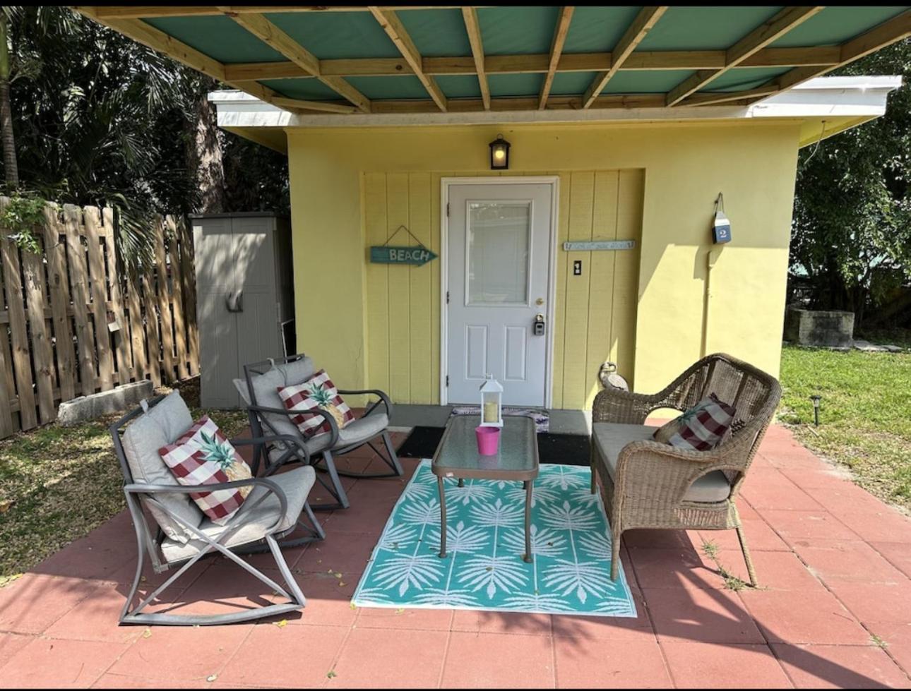 3 Bedroom House Fenced Backyard Private Patio Areas Grill Firepit Plenty Parking! Quick Access 10 Min To Beach Airport Delray West Palm Lake Worth Beach Ngoại thất bức ảnh