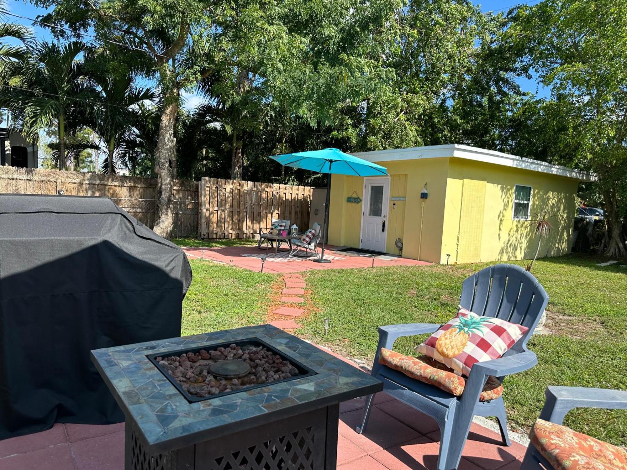 3 Bedroom House Fenced Backyard Private Patio Areas Grill Firepit Plenty Parking! Quick Access 10 Min To Beach Airport Delray West Palm Lake Worth Beach Ngoại thất bức ảnh