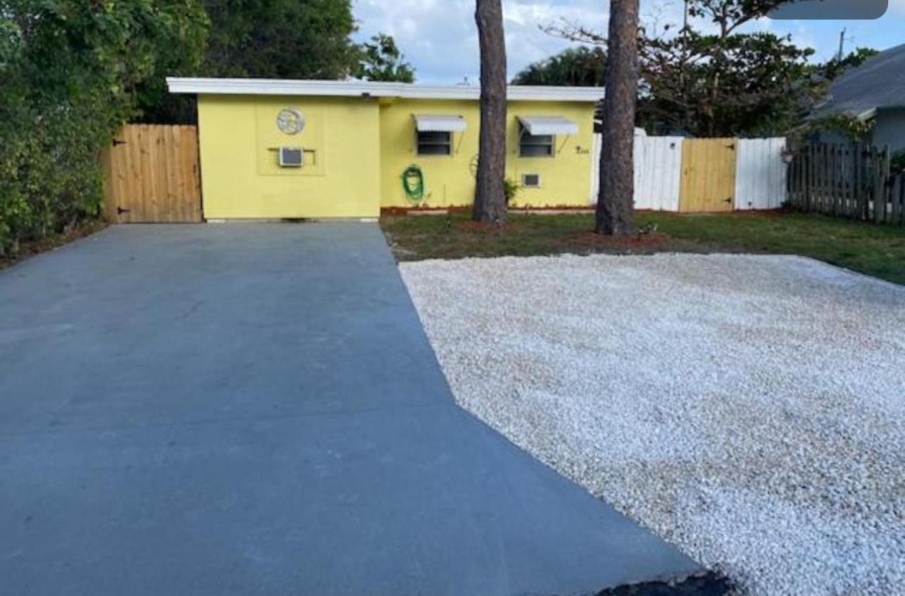 3 Bedroom House Fenced Backyard Private Patio Areas Grill Firepit Plenty Parking! Quick Access 10 Min To Beach Airport Delray West Palm Lake Worth Beach Ngoại thất bức ảnh